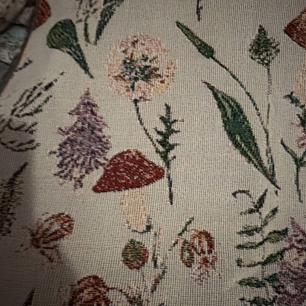 Mushroom Fungi Tapestry Afghan Throw 50x60. BOHO. Fun.New w/out Tags.Ships Fast! - Picture 5 of 11